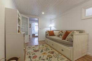 Villa Mau Maria incl Parking by Home Sweet Home Aveiro