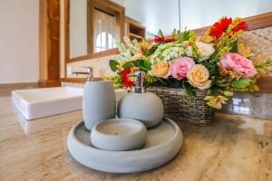 Beyond Villa 3BDR, 2 FL, 2 Pools, 2 Living Rooms