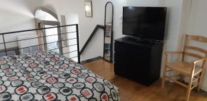 Petit loft face rivière