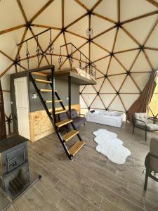 Antikhouse Bungalow&Cafe