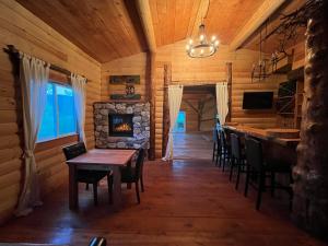 Eagle Bear Lodge