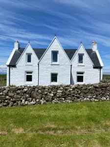 Cnoc Ruaraidh Cottage - Monkstadt