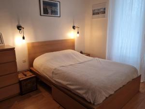 Maisons de vacances Artist house with piano and charming garden : photos des chambres