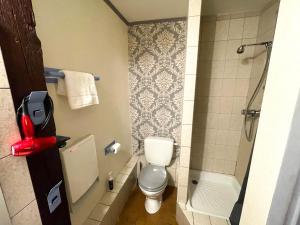 Appartements La Maison Bleue - Historic House in the Heart of Riquewihr : photos des chambres