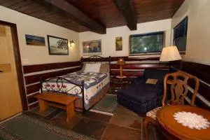 White Horse Stable - Port Wing