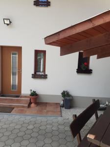 Apartma in soba pri Bregarju