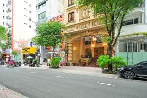 Sam Royal Apartment