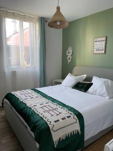 Maisons de vacances Charmante maison sur propriete : photos des chambres