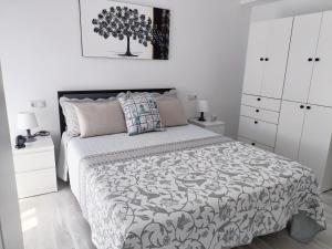 Mare de Deu, vivienda vacacional para familias y mayores de 25 años en el Grao de Gandia-Playa - 4hvězdičkové hotely ve městě Puerto de Gandía