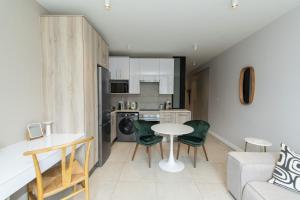 Modern apartment near the beach