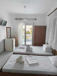 Plexidas Rooms