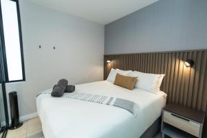 Modern apartment near the beach