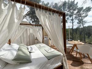 Tentes de luxe La Bulle des Pins : photos des chambres