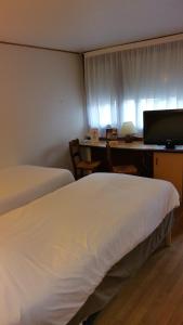 Hotels Campanile Rodez : photos des chambres