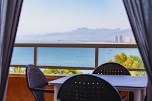 Florazar II Sea Front Apartment Cullera