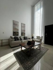 Lujosa casa con piscina