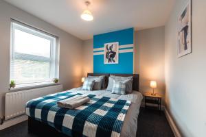 Comfort 4 Bedrooms-Sleeps 8-Long Term Disc-Driveway