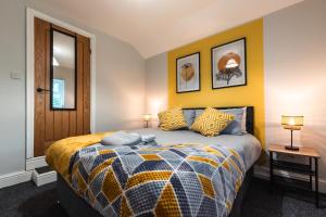 Comfort 4 Bedrooms-Sleeps 8-Long Term Disc-Driveway