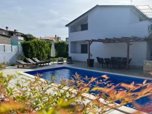 Holiday house Gabi - Radini