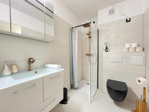 BaMo Studio - city living vintage