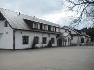 Zajazd Skalny - 马佐夫舍地区奥斯特鲁夫