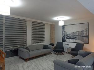 KADINLAR DENİZİ PLAJINDA full DENİZ MANZARALI VİLLA