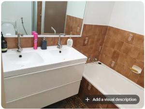 Dana-Private Room in 3-Bedroom Apartment 2