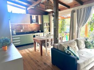 RECANTO DOS PASSARINHOS LINDA CASA COM 2 quartos