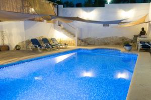 VILLA CASA JOLI in Oliva with private pool and stunning views