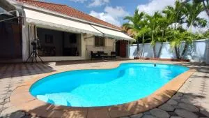 Phuket Pool House - Ban Lam Chan