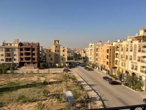Family Apartment Near AUC