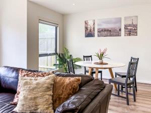 Modern Berwick Home with Fast WiFi Garage