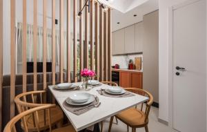 Amazing Apartment In Omisalj 