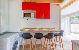 Gorgeous Home In Saint-Georges-De-Didon