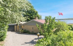 Stunning Home In Hobro