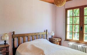 Maisons de vacances 4 Bedroom Stunning Home In Tremolat : photos des chambres