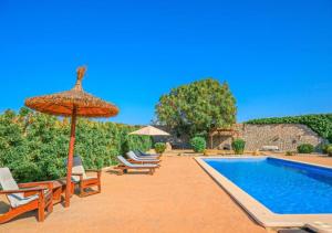 Son Costa, villa típica mallorquina con piscina