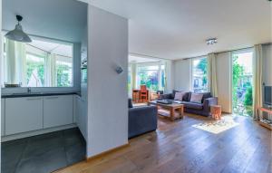 2 Bedroom Gorgeous Home In Lemmer