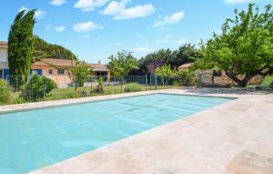 Maisons de vacances Awesome Home In Saint-Siffret With Wifi : photos des chambres