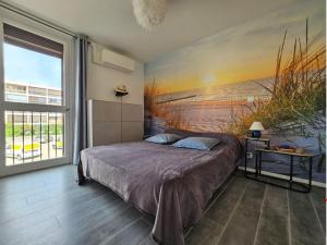 Saint-Cyprien : T2 avec Terrasse, Clim et Parking, Près de la Plage - FR-1-309-470