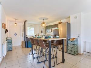 Appartements Appartement familial a 250m du golf et de la plage, parking inclus - Varaville - FR-1-788-16 : photos des chambres