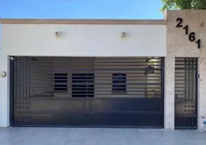 Moderna Casa con Jacuzzi Hidromasaje - Guasave