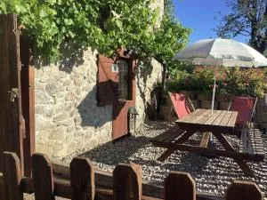 Gîte Le Tilleul 1* - 塔拉尔