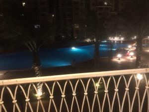 شاليه للإيجار بقريه اكوا فيو الساحل الشمالي