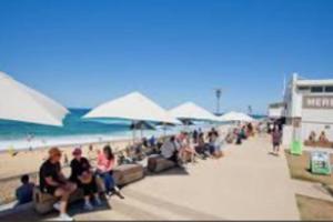 Peaceful Merewether Family Home