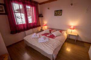 Maisons de vacances Chalet de la Yodine : Chambre Double Standard