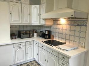 Appartements CHATEAU LACOUR : photos des chambres
