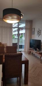 Apartament Happy 33 - widok na basen i tuż przy plaży!!!