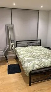 Cozy and Comfortable Studio - Claygate