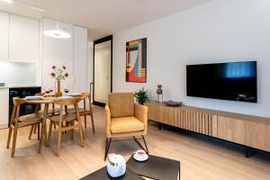 Stare Miasto z widokiem na ogród, bezpłatny parking, szybkie Wi-Fi